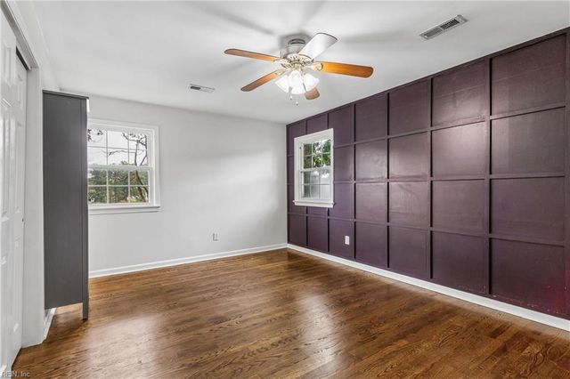 975 Lacon DR, Newport News, VA 23608