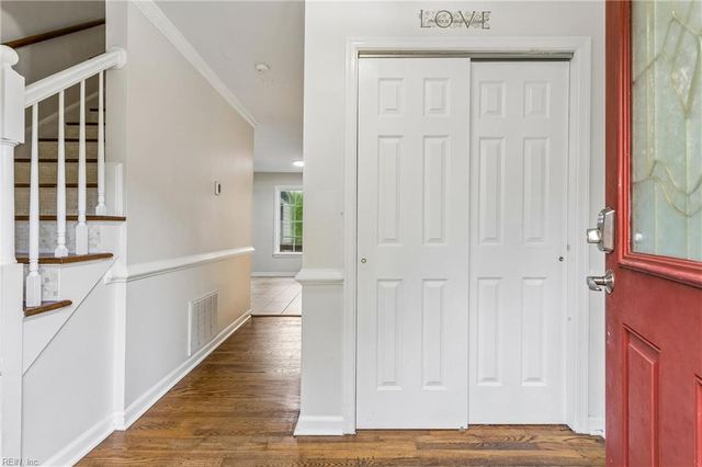 975 Lacon DR, Newport News, VA 23608