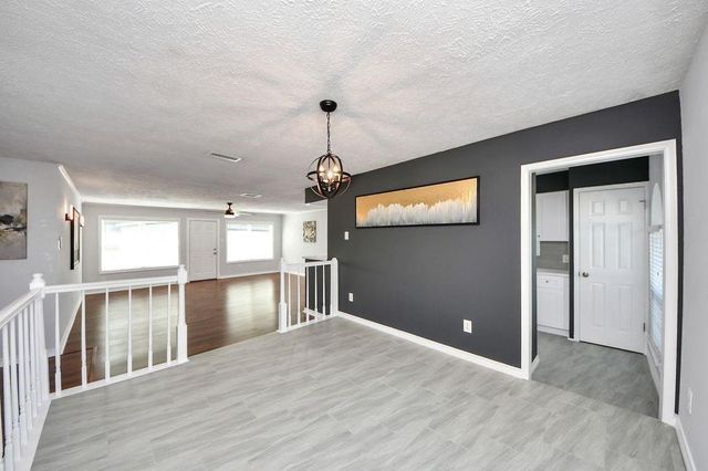 10130 Sagerock Drive, Houston, TX 77089