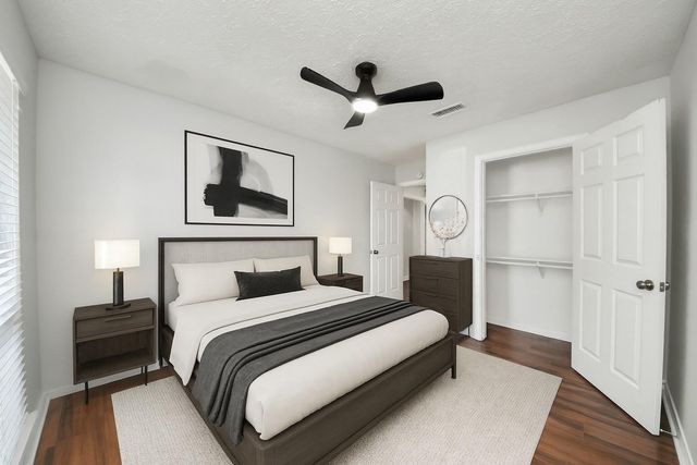 10130 Sagerock Drive, Houston, TX 77089