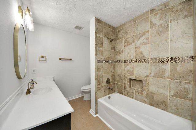 10130 Sagerock Drive, Houston, TX 77089