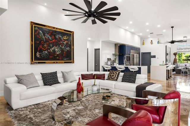 17490 SW 70th Pl, Southwest Ranches, FL 33331