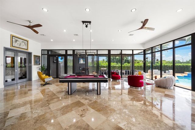 17490 SW 70th Pl, Southwest Ranches, FL 33331