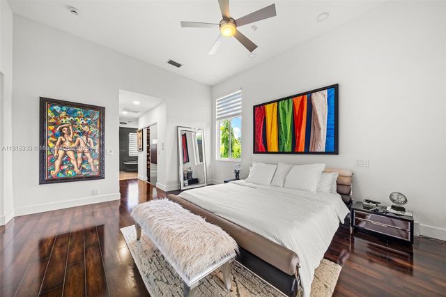 17490 SW 70th Pl, Southwest Ranches, FL 33331