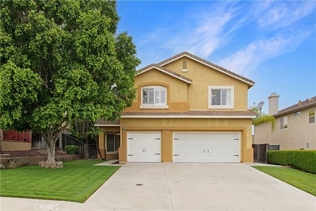 8405 Manhasset St, Riverside, CA 92508