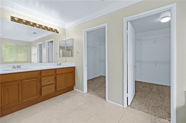 8405 Manhasset St, Riverside, CA 92508