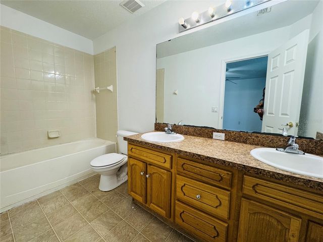 411 COLUMBIA COURT, Kissimmee, FL 34759