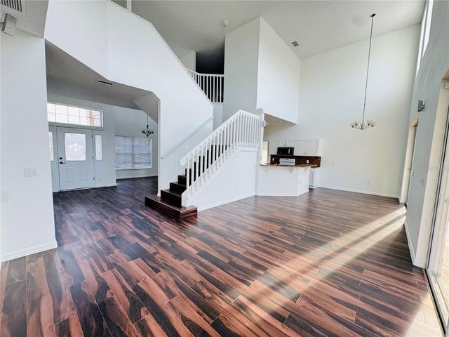 411 COLUMBIA COURT, Kissimmee, FL 34759