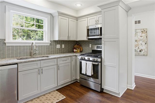1893 Hamlin Drive SW, Marietta, GA 30064