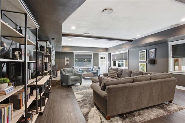 1893 Hamlin Drive SW, Marietta, GA 30064