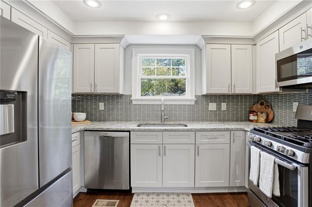 1893 Hamlin Drive SW, Marietta, GA 30064