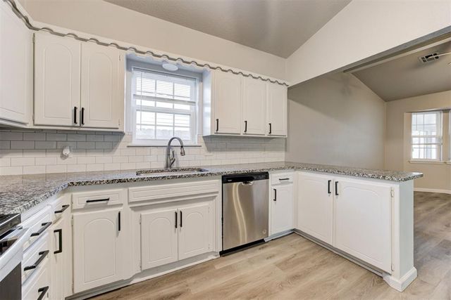 1013 SW 95th Street, Oklahoma City, OK 73139