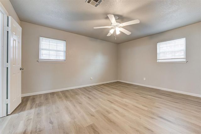 1013 SW 95th Street, Oklahoma City, OK 73139