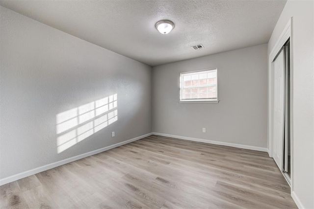 1013 SW 95th Street, Oklahoma City, OK 73139