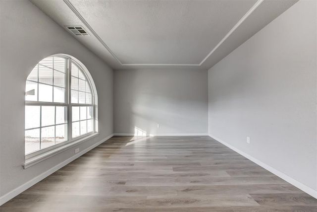 1013 SW 95th Street, Oklahoma City, OK 73139