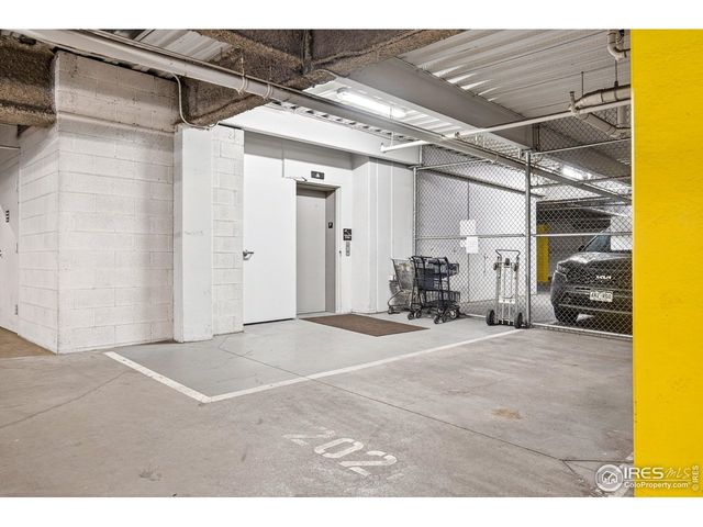 1360 Walnut St 202, Boulder, CO 80302