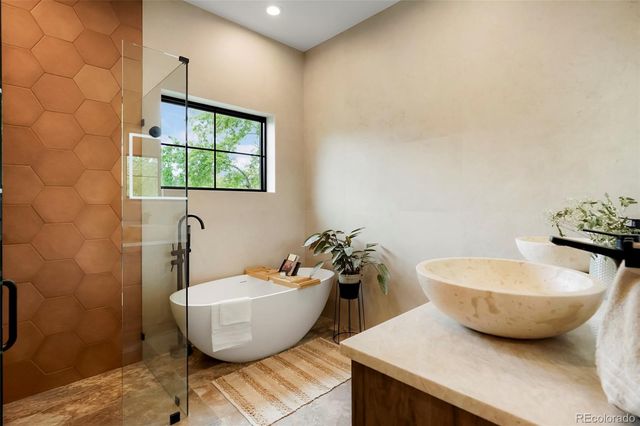 784 Locust Street, Denver, CO 80220