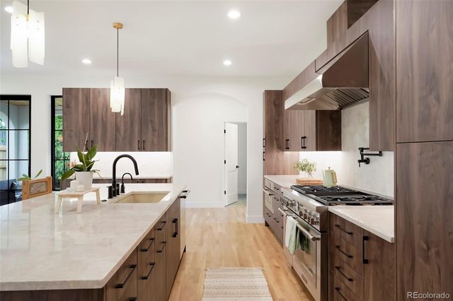 784 Locust Street, Denver, CO 80220