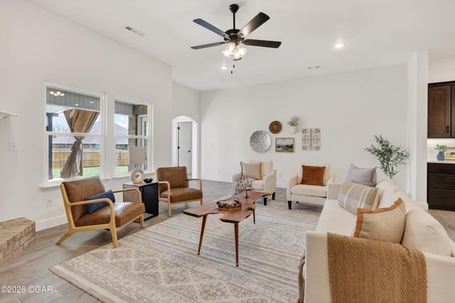 901 Blackthorn Drive, Carl Junction, MO 64834