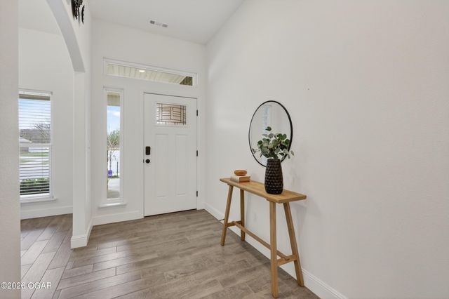 901 Blackthorn Drive, Carl Junction, MO 64834