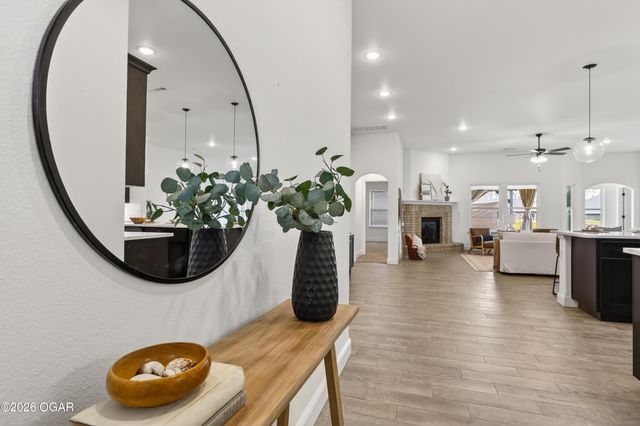 901 Blackthorn Drive, Carl Junction, MO 64834