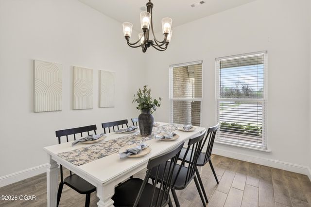 901 Blackthorn Drive, Carl Junction, MO 64834