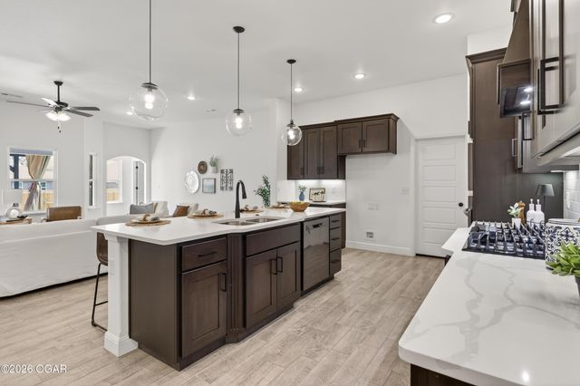 901 Blackthorn Drive, Carl Junction, MO 64834