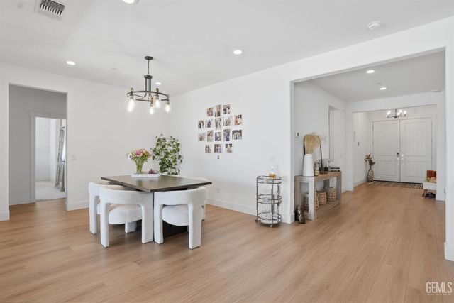 2015 Havencliff Street, Bakersfield, CA 93311