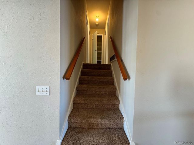 7477 W Cedar Circle, Lakewood, CO 80226