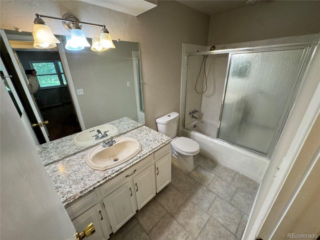 7477 W Cedar Circle, Lakewood, CO 80226