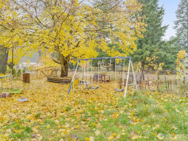 121 Rosenbach Lane, Carson, WA 98610