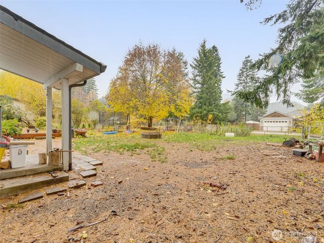 121 Rosenbach Lane, Carson, WA 98610