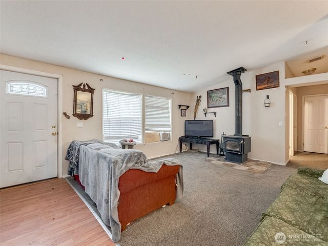 121 Rosenbach Lane, Carson, WA 98610