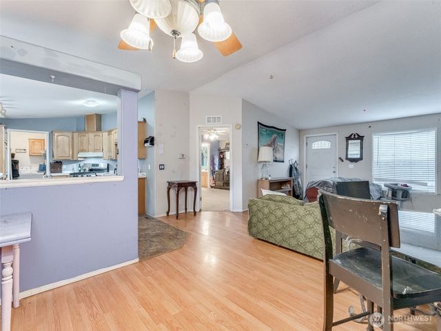 121 Rosenbach Lane, Carson, WA 98610