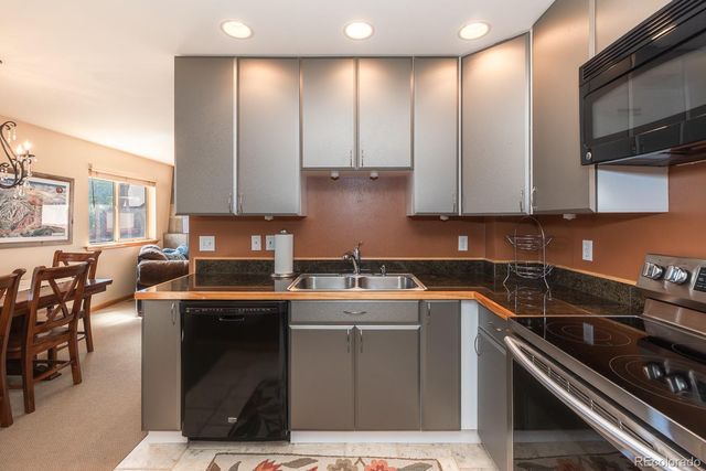 813 Ermine Lane, Fraser, CO 80442