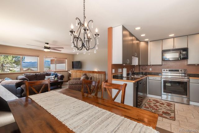 813 Ermine Lane, Fraser, CO 80442