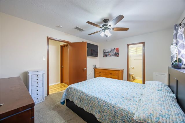 17003 Tibet Road, Friendswood, TX 77546