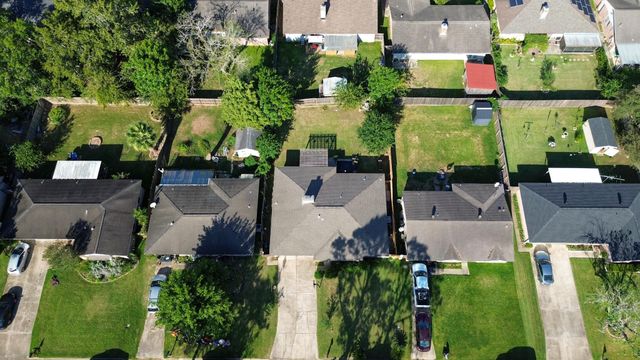 17003 Tibet Road, Friendswood, TX 77546