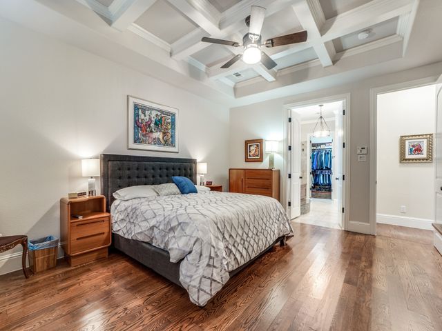 9118 Cochran Bluff Lane, Dallas, TX 75220