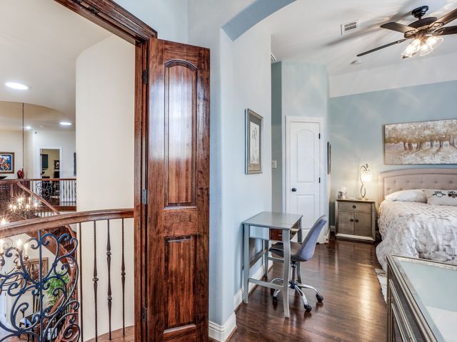 9118 Cochran Bluff Lane, Dallas, TX 75220