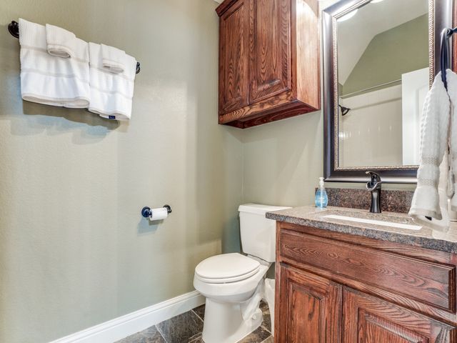 9118 Cochran Bluff Lane, Dallas, TX 75220