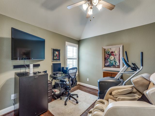 9118 Cochran Bluff Lane, Dallas, TX 75220