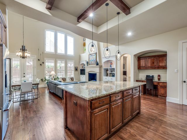 9118 Cochran Bluff Lane, Dallas, TX 75220
