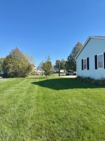 8 Crosby Court, Vergennes, VT 05491