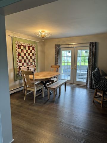 8 Crosby Court, Vergennes, VT 05491