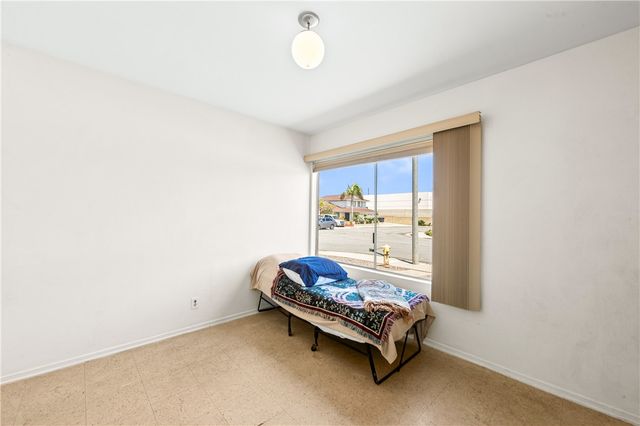 9002 Scott, Bellflower, CA 90706