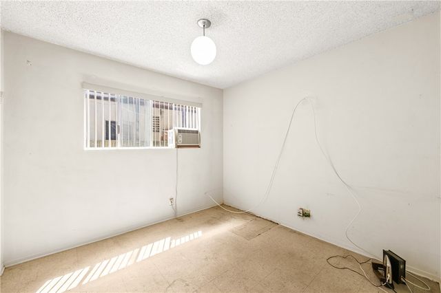 9002 Scott, Bellflower, CA 90706