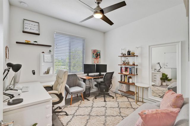 20741 NE 5th Ct, Miami, FL 33179