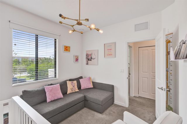 20741 NE 5th Ct, Miami, FL 33179