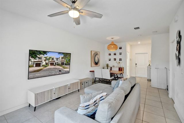 20741 NE 5th Ct, Miami, FL 33179